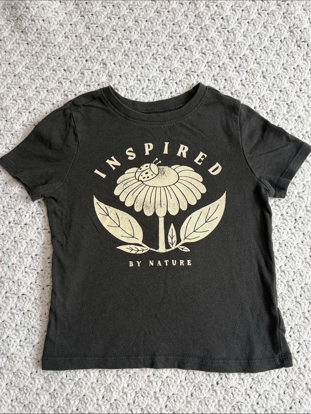 Old Navy "Inspired By Nature" Black Tee with Cream Floral Graphic Kids Size 4T !